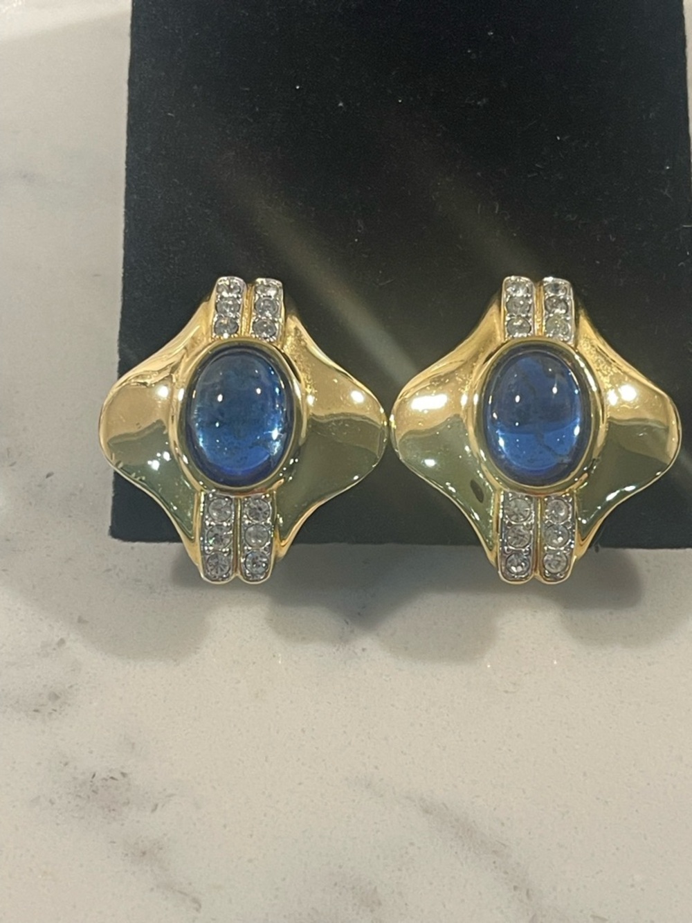 Vintage Erwin Pearl 1990s Gold Blue Glass Cabochon Rhinestone Clip On Earrings